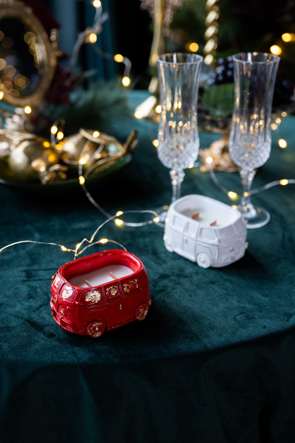 Christmas Red Van Soy Wax Candle