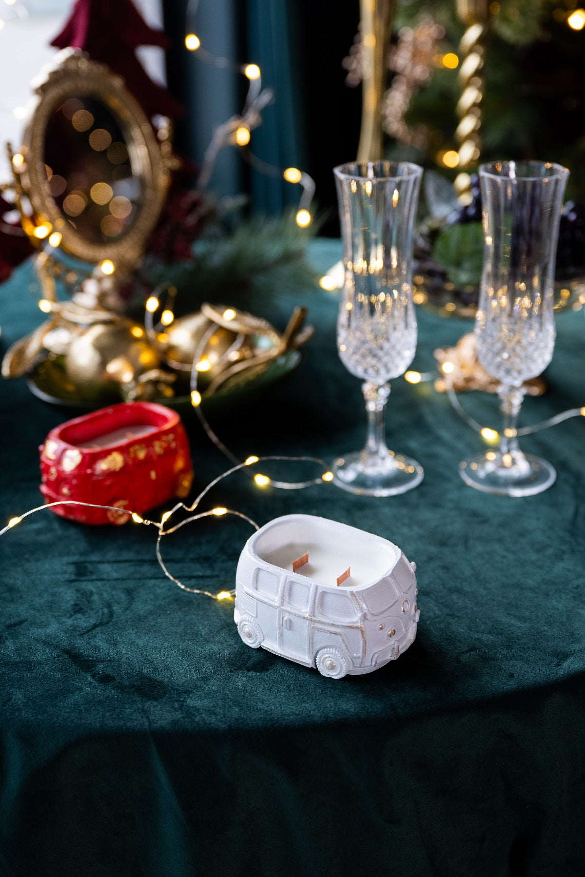 Christmas White Van Soy Wax Candle