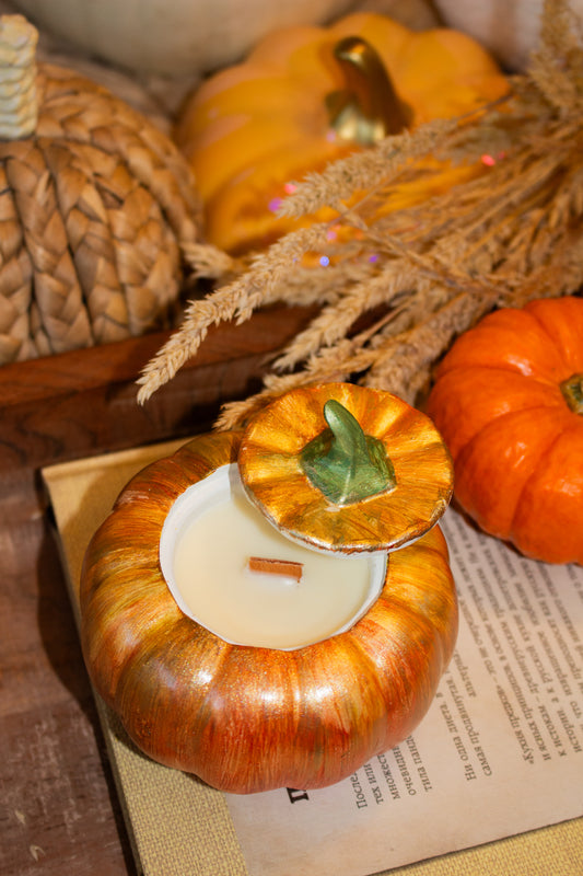 Pumpkin candle. Soy wax with wooden wick
